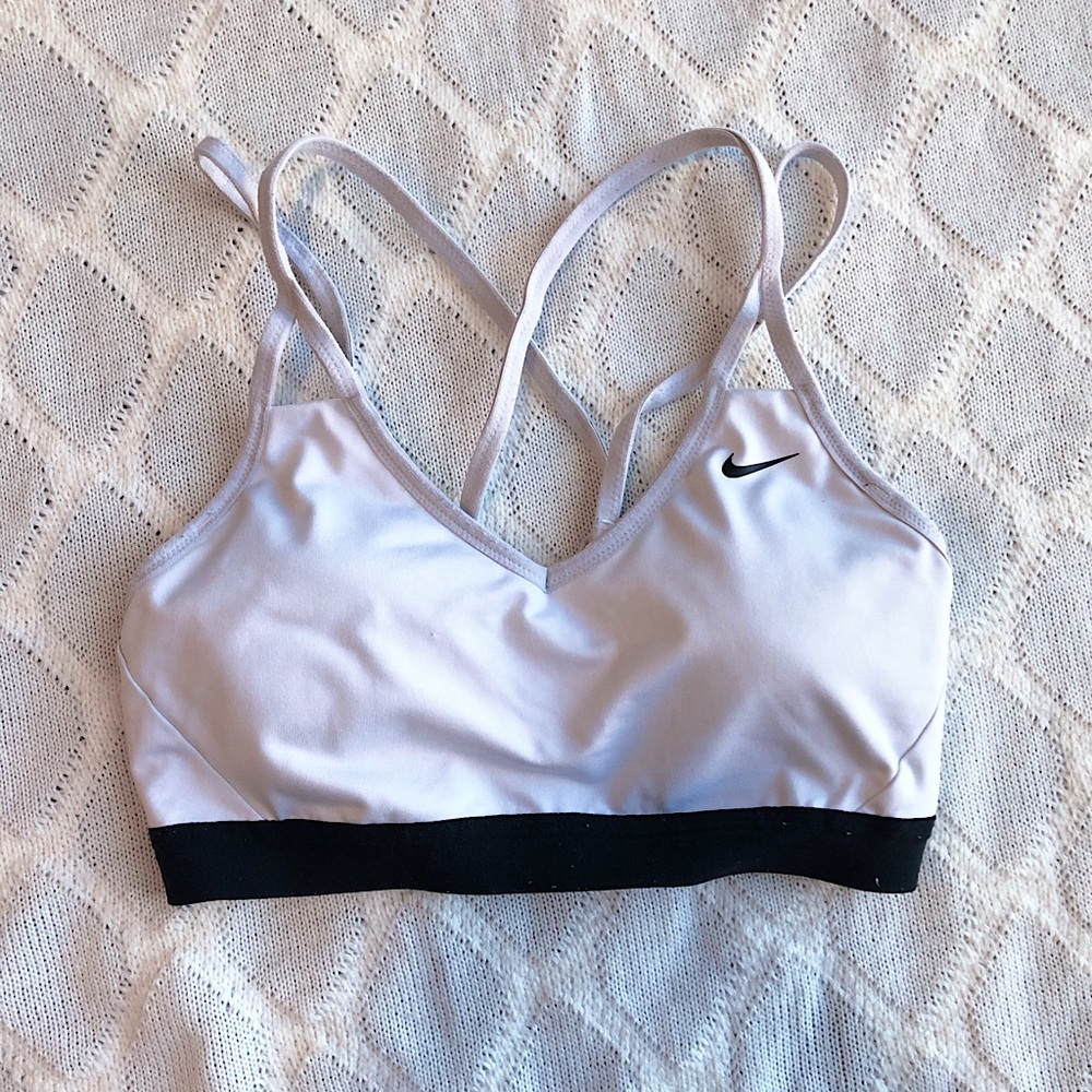 nike sports bra